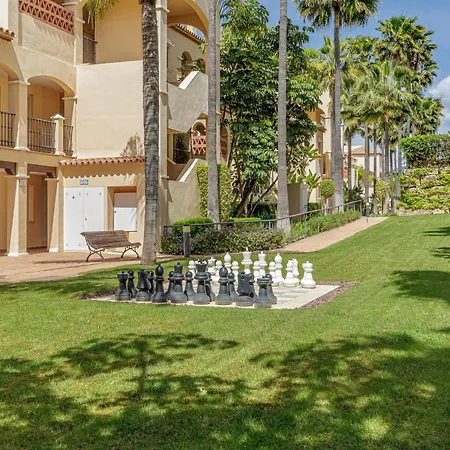 Apartmán Luxury 2br Apt, Pools, & Tennis